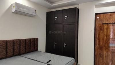 1 RK Independent Builder Floor