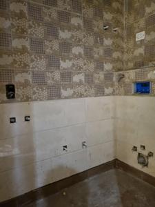 Common Bathroom Image of 600 Sq.ft 2 BHK Apartment / Flat for sale in Hans Builders Floor, Razapur Khurd New Delhi for Rs. 3765000