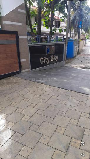 City sky apartment Main Image 1