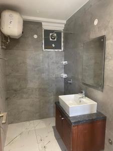 Bathroom Image of 2100 Sq.ft 3.5 BHK Builder Floor for rent in Wave Estate Group Housing 2 Phase 1, Sector 85 Mohali for Rs. 50000