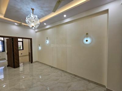 Hall Image of 1425 Sq.ft 2.5 BHK Apartment / Flat for sale in Paramount Symphony, Crossings Republik Ghaziabad for Rs. 10500000