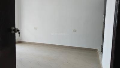 Bedroom Image of 988 Sq.ft 2 BHK Apartment / Flat for sale in Cosmos Golden Heights, Crossings Republik Ghaziabad for Rs. 7800000