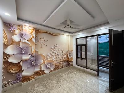 Bedroom Image of 900 Sq.ft 3 BHK Builder Floor for sale in Govindpuri Extension New Delhi for Rs. 9000000