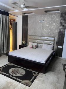 Bedroom Image of 2070 Sq.ft 4 BHK Builder Floor for sale in Paschim Vihar New Delhi for Rs. 32500000