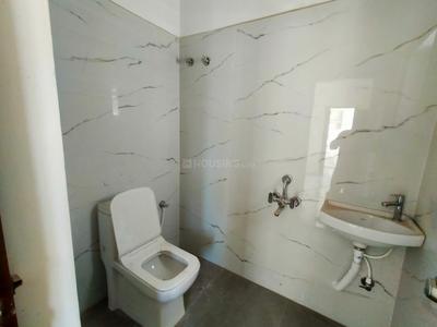 Image of 2000 Sq.ft 3 BHK Apartment / Flat for sale in Kondapur, Hyderabad for Rs. 15000000