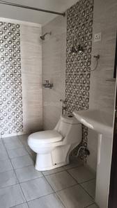 Image of 1340 Sq.ft 3 BHK Apartment / Flat for rent in Gulshan Ikebana, Sector 143, Noida for Rs. 32000