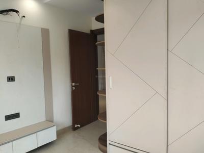 Bedroom Image of 1400 Sq.ft 4 BHK Builder Floor for sale in Shahdara New Delhi for Rs. 17500000