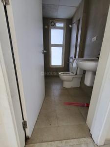 Image of 1250 Sq.ft 3 BHK Apartment / Flat for rent in Raymond The Address By GS, Thane West, Thane for Rs. 80000