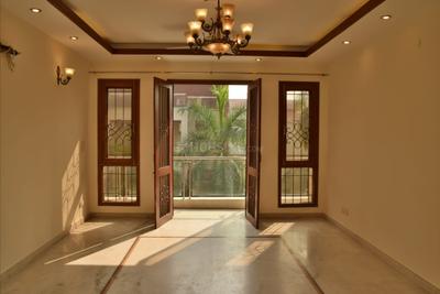 4 BHK Independent Builder Floor