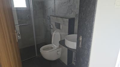 Swojas Advait Bathroom Two 3