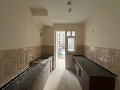 Kitchen Image of 915 Sq.ft 2 BHK Apartment / Flat for sale in Paras Tierea, Sector 137 Noida for Rs. 7900000