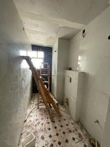 Joy 98 Bathroom One 4