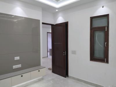 Bedroom Image of 2000 Sq.ft 6 BHK Builder Floor for sale in Rohini Sector 28 New Delhi for Rs. 20100000