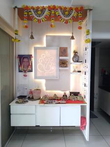 Hall Image of 2100 Sq.ft 4 BHK Apartment / Flat for rent in New Alkapuri Vadodara for Rs. 55000
