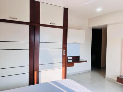Bedroom Image of 2250 Sq.ft 4 BHK Apartment / Flat for rent in Amanora Aspire Towers, Hadapsar Pune for Rs. 105000