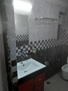 Image of 1500 Sq.ft 3 BHK Apartment / Flat for rent in Metroview Apartment, Sector 13 Dwarka, New Delhi for Rs. 55000