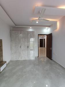 Bedroom Image of 3000 Sq.ft 3 BHK Builder Floor for rent in Sector 116 Noida for Rs. 50000