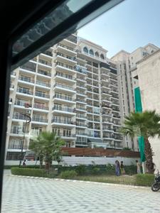 Image of 1100 Sq.ft 3 BHK Apartment / Flat for sale in Omaxe Aananda Tower A, Naini, Allahabad for Rs. 7800000
