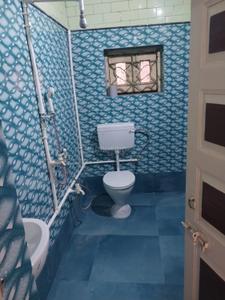 Bathroom Image of 1000 Sq.ft 3 BHK Builder Floor for sale in Dunlop Kolkata for Rs. 4000000
