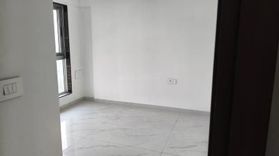 Bedroom Image of 750 Sq.ft 2 BHK Apartment / Flat for rent in Laxmi Luxury CHSL LTD, Goregaon West Mumbai for Rs. 65000