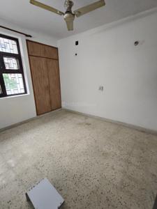 Bedroom Image of 1800 Sq.ft 3 BHK Apartment / Flat for rent in Sector 12 Dwarka New Delhi for Rs. 40000