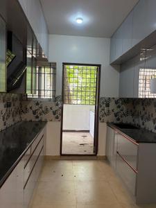 Kitchen Image of 2500 Sq.ft 3 BHK Apartment / Flat for rent in Halasuru Bengaluru for Rs. 125000