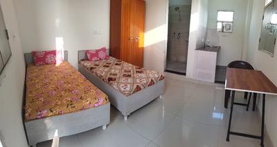 Bedroom Image of Living Point PG in Sector 71, Noida
