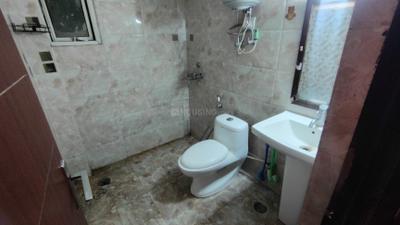 Supertech Czar Suites Bathroom 4