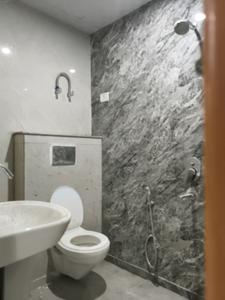 Common Bathroom Image of 1000 Sq.ft 2 BHK Apartment / Flat for sale in Vihaan Wardania, Noida Extension Greater Noida for Rs. 4935000