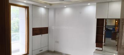 Bedroom Image of 2500 Sq.ft 4 BHK Builder Floor for rent in Sector 12 Dwarka New Delhi for Rs. 110000