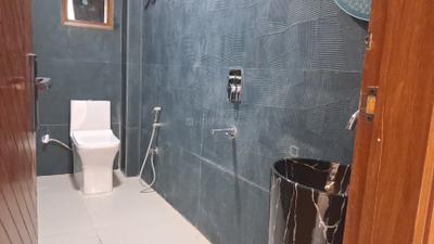 Image of 1100 Sq.ft 4 BHK Builder Floor for sale in Malviya Nagar, New Delhi for Rs. 11900000