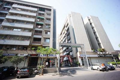 Building Image of 1170 Sq.ft 3 BHK Apartment / Flat for sale in Parimal Exotica, Naroda Ahmedabad for Rs. 8050000