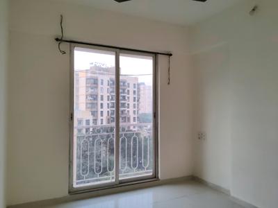 Bedroom Image of 1050 Sq.ft 2 BHK Apartment / Flat for sale in Kalpataru Paramount, Thane West Thane for Rs. 15500000