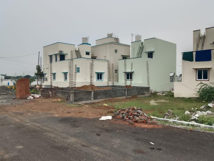 Padappai Main Image 1