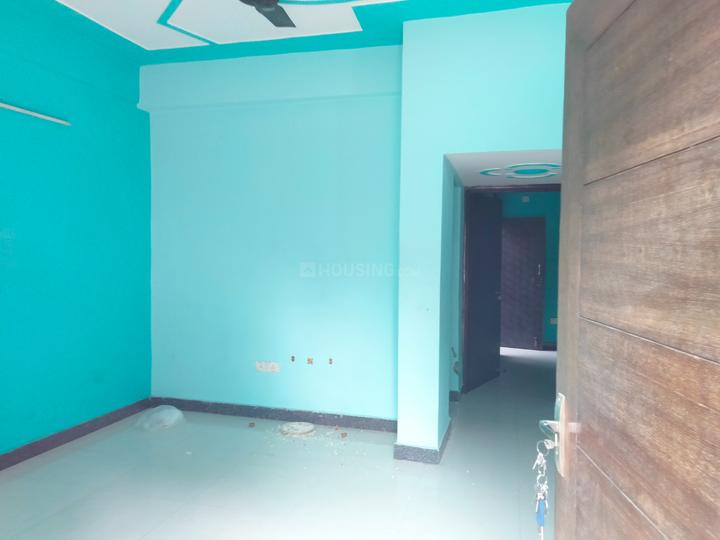 Mu 1 greater Noida Bedroom 1