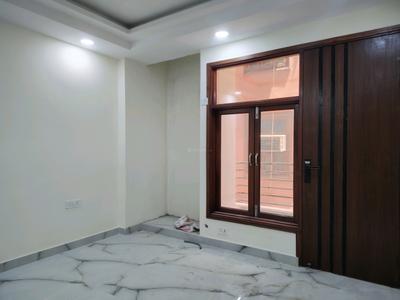 Bedroom Image of 1300 Sq.ft 4 BHK Builder Floor for sale in Khanpur New Delhi for Rs. 12200000