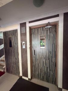 Image of 1000 Sq.ft 2 BHK Apartment / Flat for rent in L And T Crescent Bay, Parel, Mumbai for Rs. 140000
