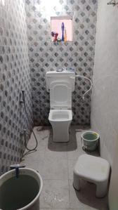 Bathroom Image of 170 Sq.ft 1 RK Independent House for rent in Keshav Nagar Pune for Rs. 10500