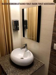 Bathroom Image of 1560 Sq.ft 3 BHK Apartment / Flat for sale in Exotica Fresco, Sector 137 Noida for Rs. 21000000