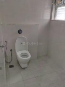 Bathroom Image of 4500 Sq.ft 4.5 BHK Villa for rent in Ramky Tranquillas, Kismatpur Hyderabad for Rs. 85000