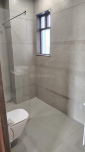 Bathroom Image of 7500 Sq.ft 8 BHK Independent House for sale in Gomti Nagar Lucknow for Rs. 69000000