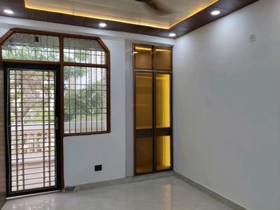 Bedroom Image of 1050 Sq.ft 2 BHK Builder Floor for sale in Vaishali Ghaziabad for Rs. 7800000