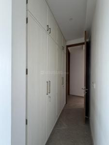 Bedroom Image of 1300 Sq.ft 3 BHK Apartment / Flat for rent in Prestige Jasdan Classic, Jacob Circle Mumbai for Rs. 280000