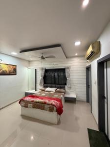 Bedroom Image of 1250 Sq.ft 3 BHK Independent House for sale in Rameshbhai Vallabhbhai Savani 743 747, Garden City Ankleshwar for Rs. 750000