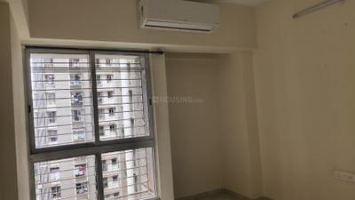 Bedroom Image of 1020 Sq.ft 2 BHK Apartment / Flat for rent in Lodha Amara, Kolshet Thane for Rs. 38000
