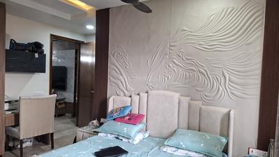 Bedroom Image of 1800 Sq.ft 3 BHK Builder Floor for sale in Bali Nagar New Delhi for Rs. 40000000