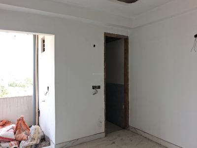 Bedroom Image of 1050 Sq.ft 2 BHK Apartment / Flat for sale in Sector 101 Noida for Rs. 4700000