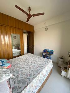 Bedroom Image of 1200 Sq.ft 2 BHK Apartment / Flat for rent in Shailesh P Gonawala Sai Enclave, Althan Surat for Rs. 25000