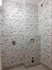Common Bathroom Image of 900 Sq.ft 3 BHK Builder Floor for sale in Dwarka Mor New Delhi for Rs. 6300000