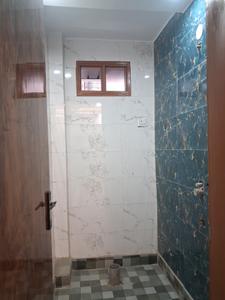 Common Bathroom Image of 600 Sq.ft 2 BHK Builder Floor for sale in Dwarka Mor New Delhi for Rs. 4300000